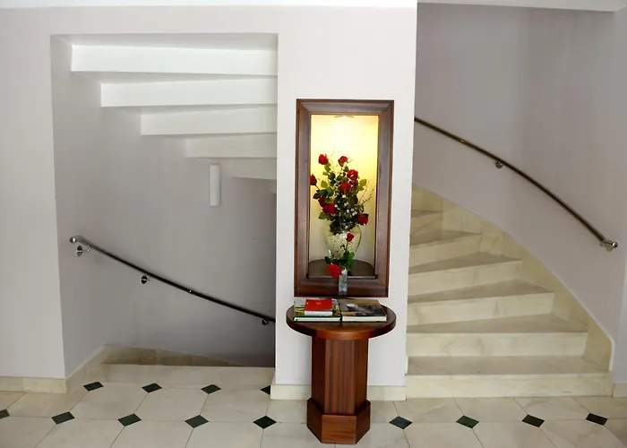 Hotel Bay Nihat Lale